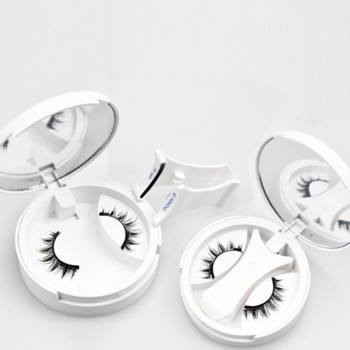 Magnetic Strip Lash